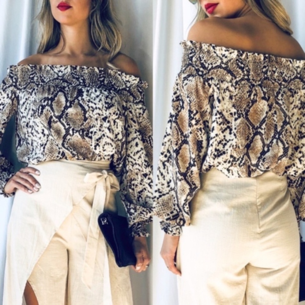 #40 Boho Snakeskin Print Off shoulder Blouse - Picture 2 of 2